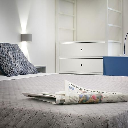 President Suites Naples Luaran gambar