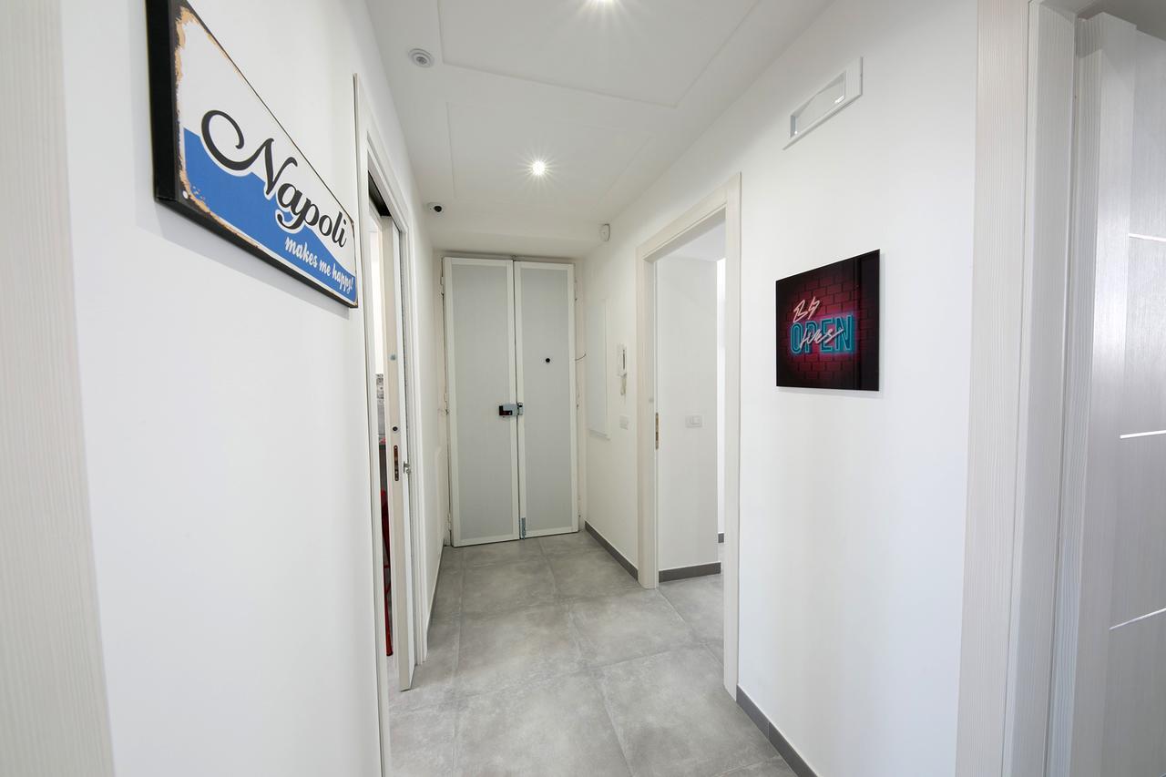 President Suites Naples Luaran gambar