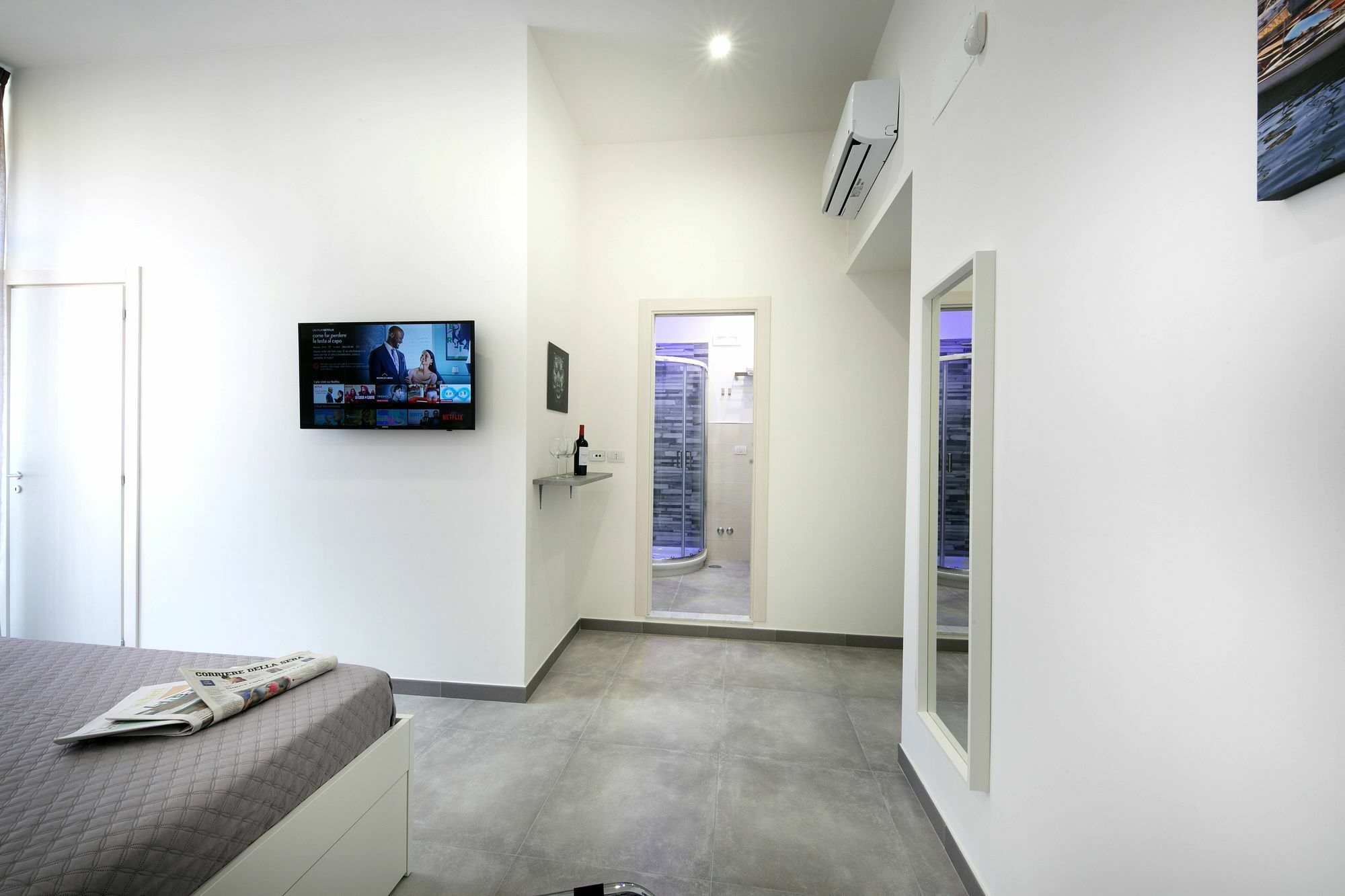 President Suites Naples Luaran gambar